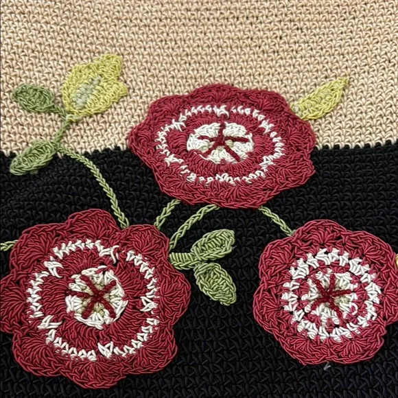 Liz Claiborne Black and Tan Shoulder Bag with Floral Accents - Picture 6 of 7